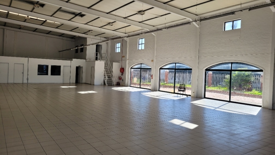 To Let Commercial Property for Rent in Parklands Western Cape